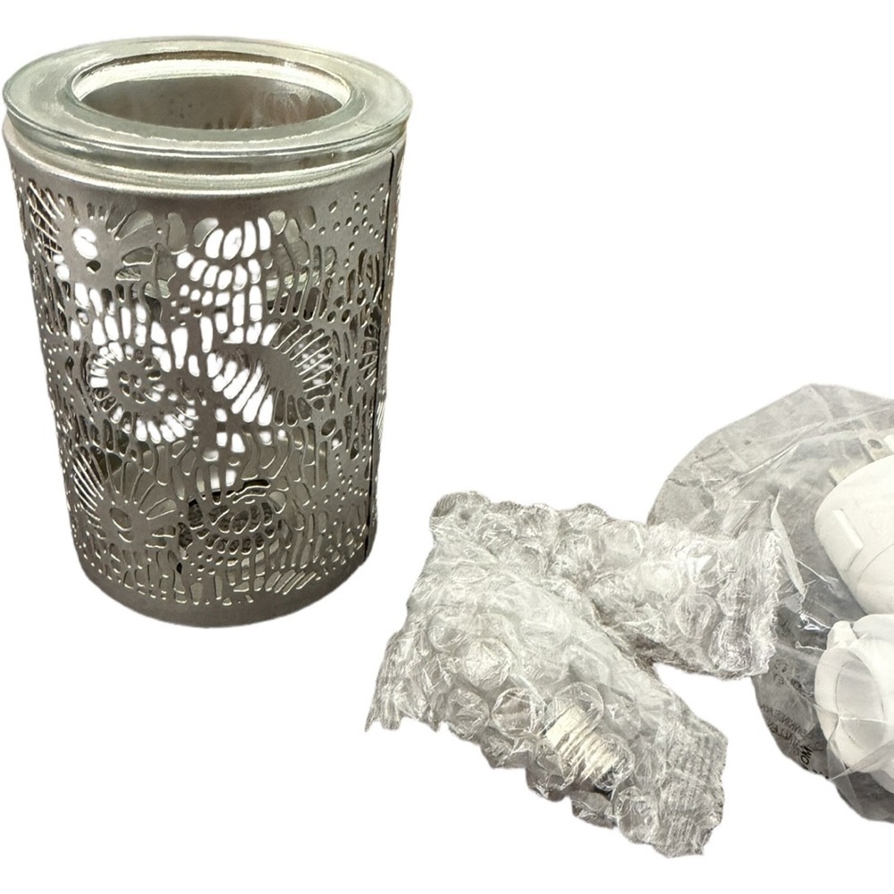 Scentsy Seashore Coastal Plug In Wax Warmer NIB Beach Ocean Bathroom Night Light - Picture 2 of 5